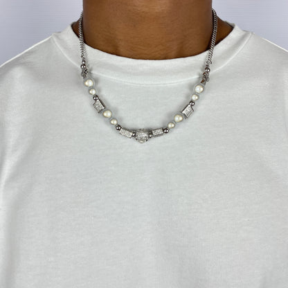 Skull And Pearl Necklace