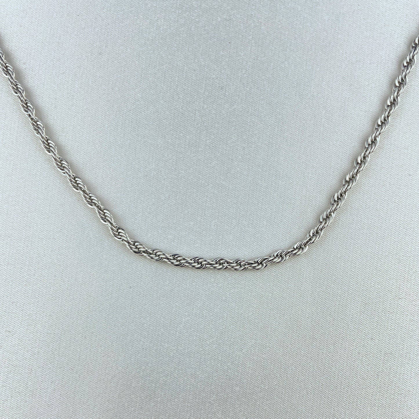 Small Rope Necklace